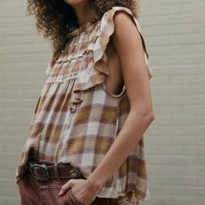 Free People Not Your Average Girl Top Blush Combo NWT Large